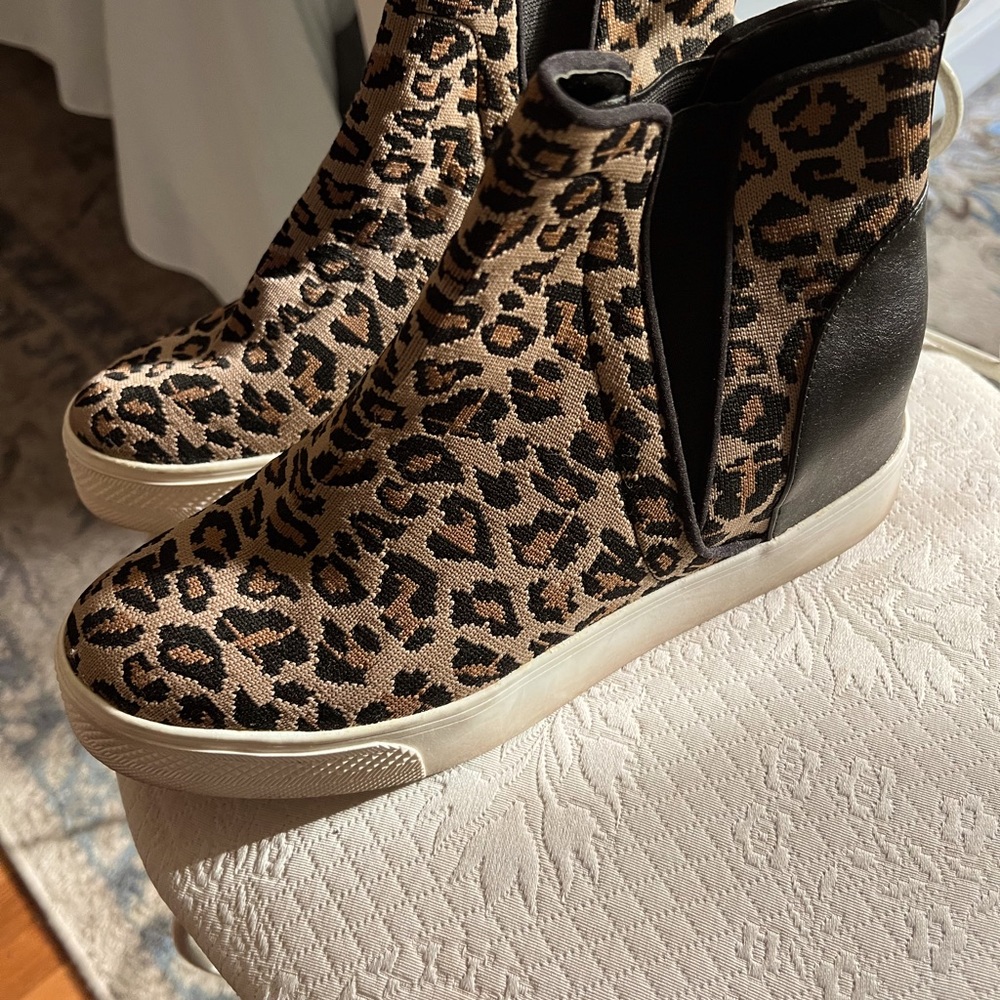 Steve Madden leopard stretchy slip on booties